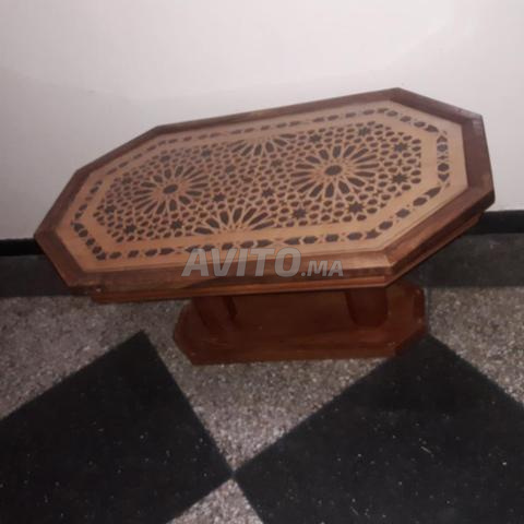 مائدة خشبية  - 2