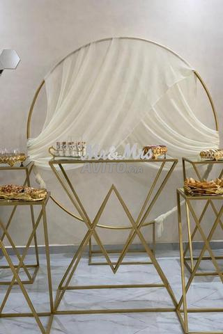 ديكور زفاف أنيق - طاولات ذهبية - 2