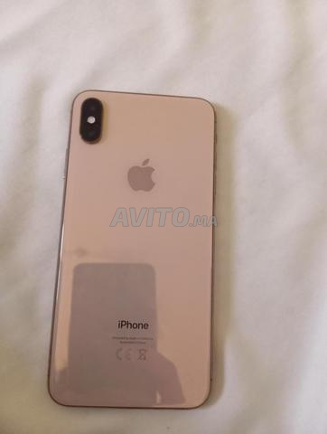 iPhone XS Max Gold 64GB  - 2