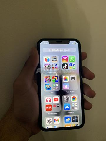 iPhone XR black  - 2