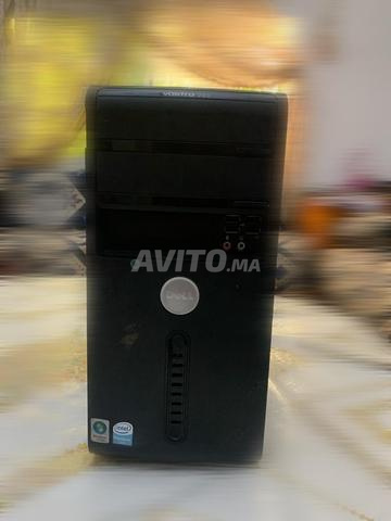 pc bureau deel  ecran philips  casque bleuteut  - 2