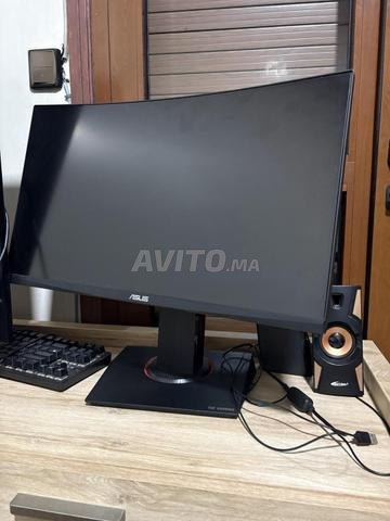 Ecran Asus  incurvé 144hz - 2