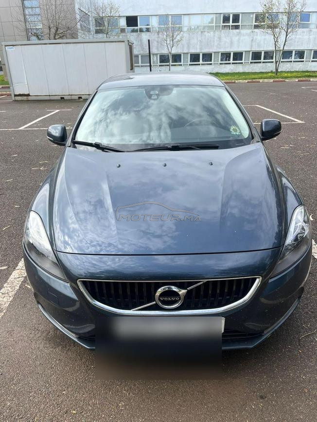 Volvo V40 D2 – 2018 – Très bon état
