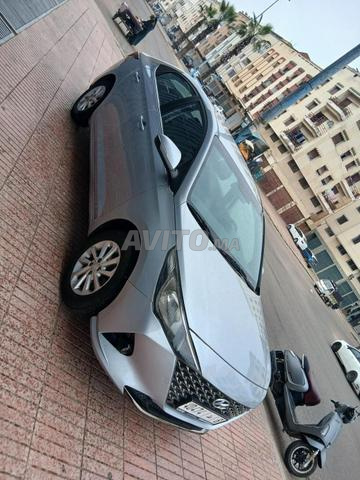 بي ام دبليو الفئة الخامسة أوتوماتيك