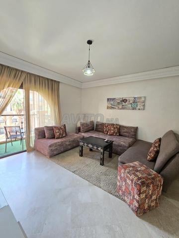 joli appart avec terrasse  - 2