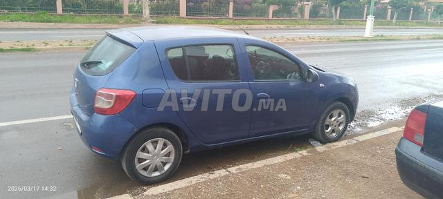 dacia Sandero bon voiture  - 2