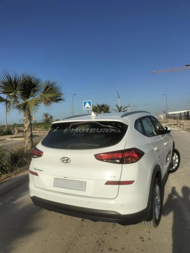 VOITURE HYUNDAI TUCSON 1E MAIN 