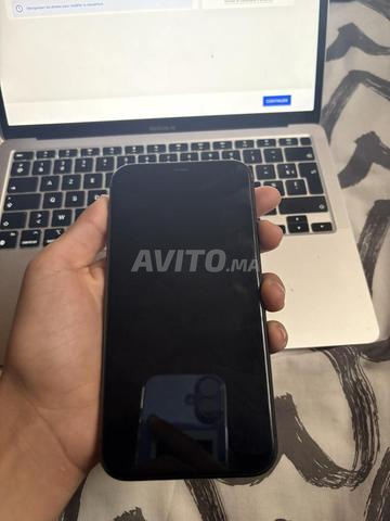 Iphone 11 - Noir - 64gb - 85/100 - 2