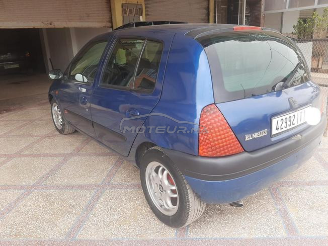 Renault Clio Essence Manuelle 1999 à Béni Mellal