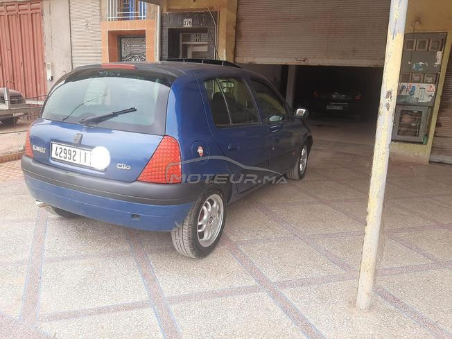 Renault Clio Essence Manuelle 1999 à Béni Mellal