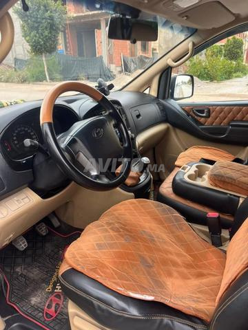 hyundai h1 9 places  - 2