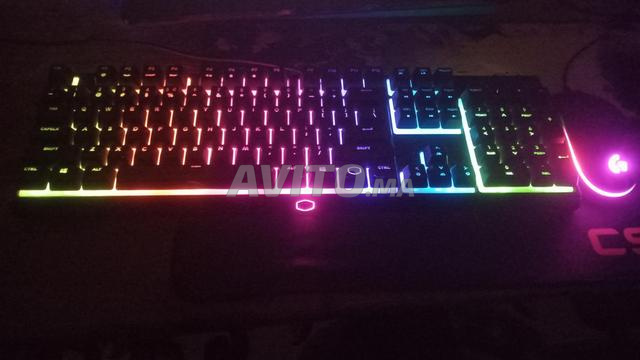 cooler master keyboard and Logitech g102 kouse