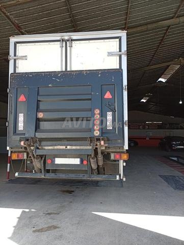 location camion Mitsubishi frigo  - 2