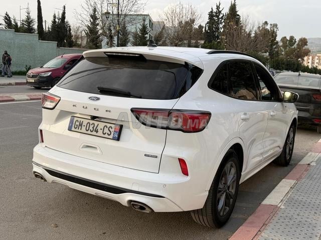 Ford Kuga ST-Line Hybride 2023