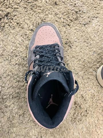 jordan 1 mid brown  - 2