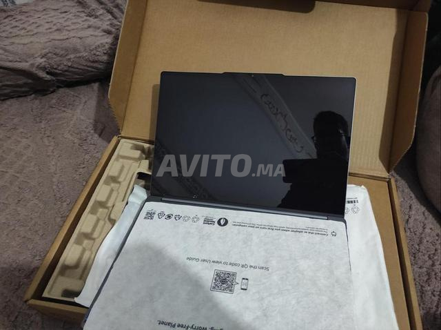 Lenovo Yoga Pro 7 14IAH10