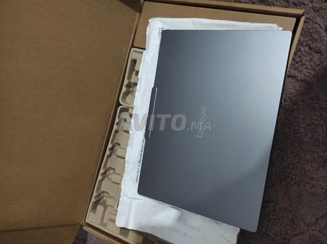 Lenovo Yoga Pro 7 14IAH10 - 2