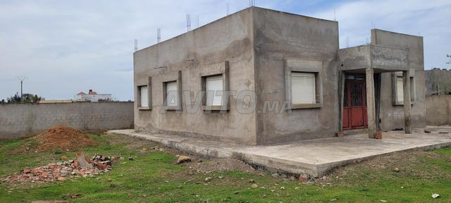 vends  terrain avec villa semi fini  - 2