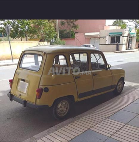 Renault Essence Manuelle 1991 à Oujda - 2