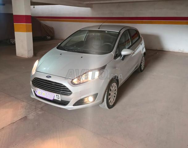 ford fiesta trend plus - 2