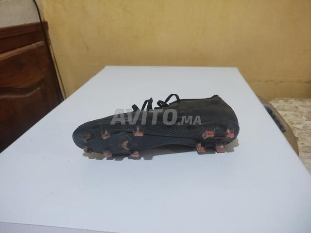 chaussures foot Nike d'origine 39  - 2