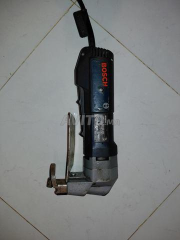 Cisaille à tôle électrique BOSCH GSC 16 - 2