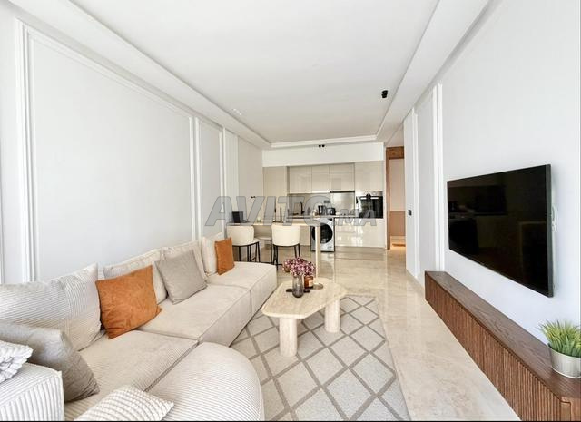 Beau studio location les princesses meublé  - 2