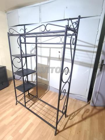 Penderie en fer forgé