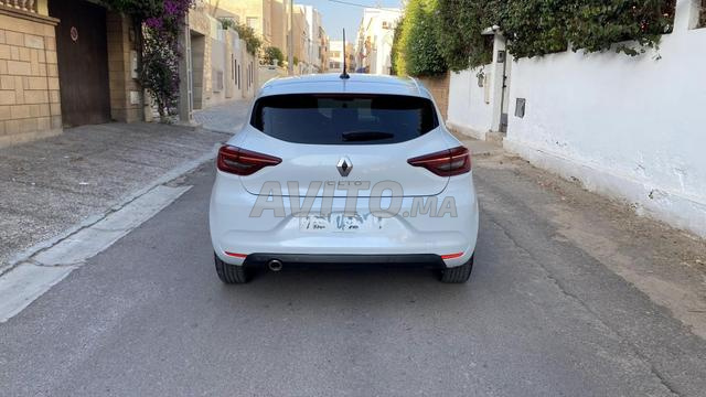 Renault Clio 5 tout option  - 2