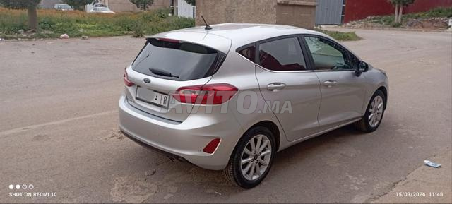 ford fiesta  - 2