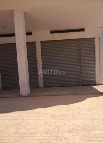 Magasin commercial à Rue Casablanca