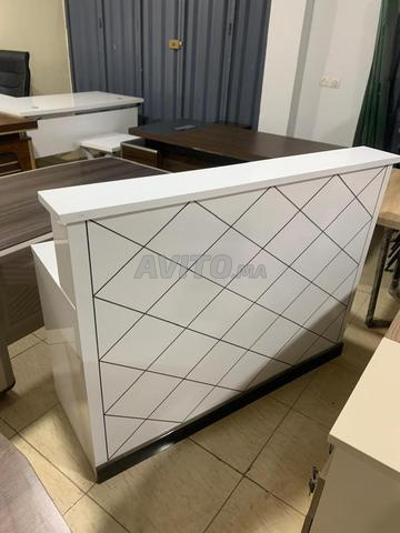 منضدة احترافية من MDF عملية وعصرية - 2