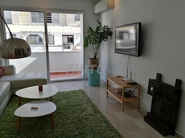 شقة للإيجار بمساحة 98 متر مربع في الدار البيضاء - 2