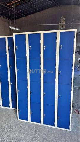 Vestiaire métallique multi-cases خزانة