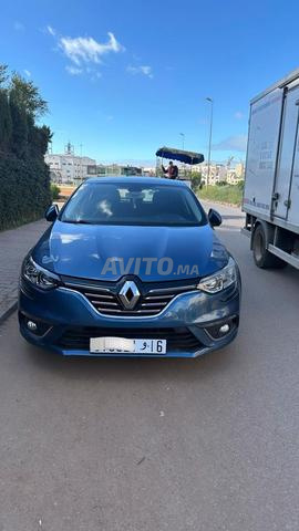 Megane 4 Automatique très bn état - 2