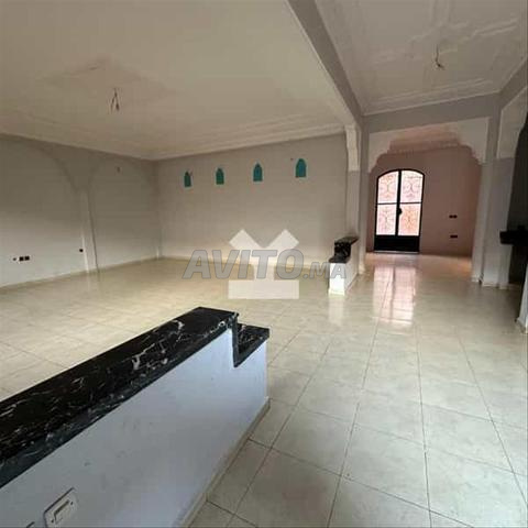 163954-فيلا للإيجار بـ 25000 درهم في الداوديات - 2