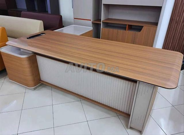 Bureaux de luxe importés - 2