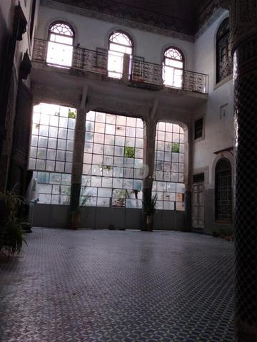 رياض مسجل 550 متر مربع على الأرض مع حديقة