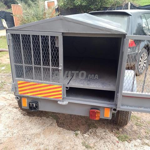 مقطورة نقل الكلاب - 2