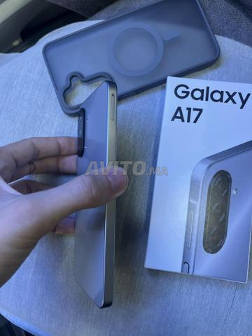 سامسونج A17 128 جيجابايت شبه جديد - 2