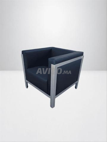 Fauteuil Tasso par Klöber en cuir noir & Acier