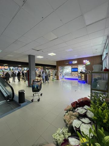 محل تجاري حي الرياض - 2