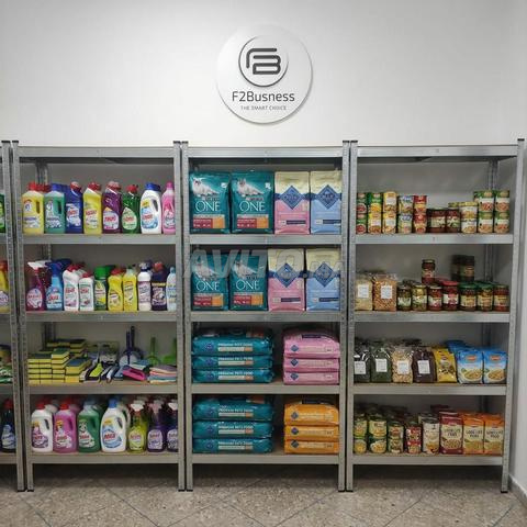 رفوف مجلفنة لتخزين البضائع