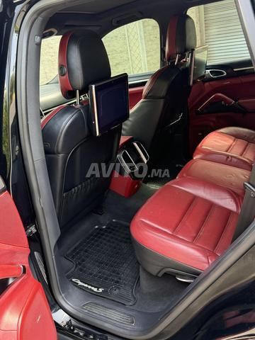 Porsche Cayenne - 2