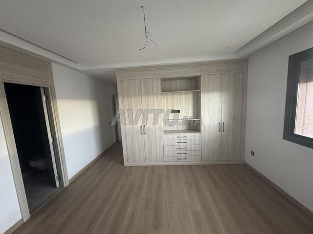 شقة كاليفورنيا عالية المستوى للبيع - 2