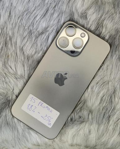 IPHONE 15 PRO MAX 256G Occasion TITANIUM GRIS