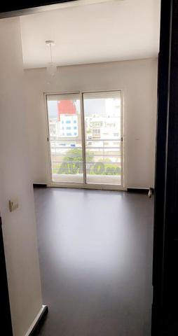 شقة للإيجار 50 متر مربع في الدار البيضاء - 2