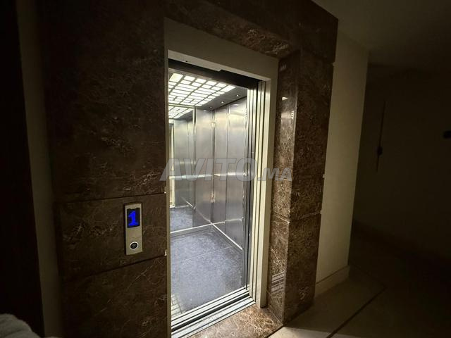 Studio meublé avec terrasse à louer - 2