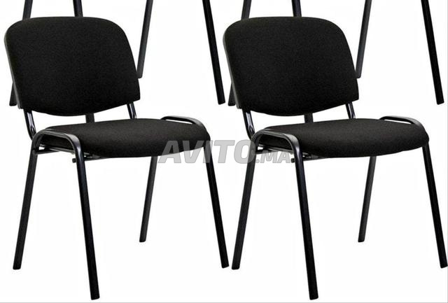 Chaise ISO avec tablette d'écriture de haute qualité