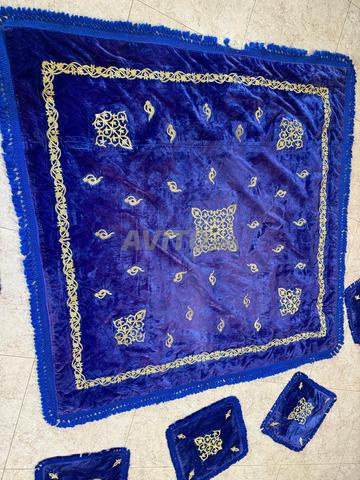 مناديل مطرزة للتزيين - 2